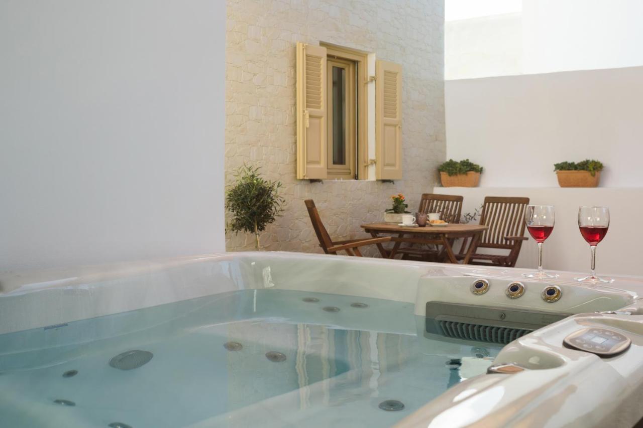 Heart Of Oia - Private House With Jacuzzi Daire Dış mekan fotoğraf