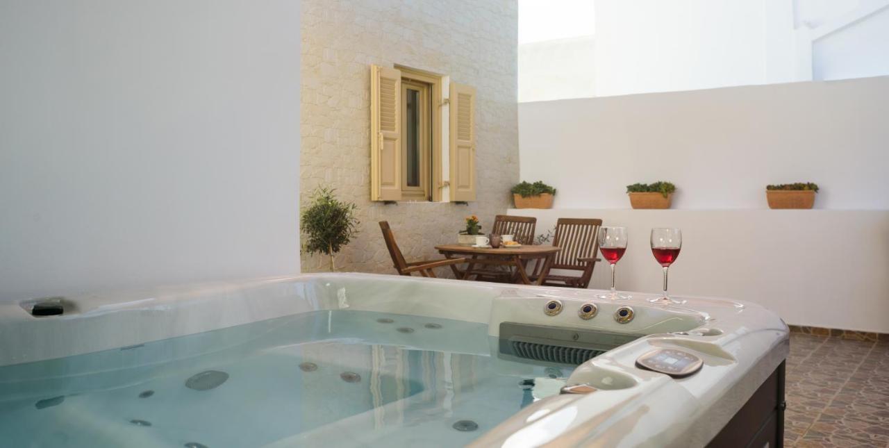 Heart Of Oia - Private House With Jacuzzi Daire Dış mekan fotoğraf