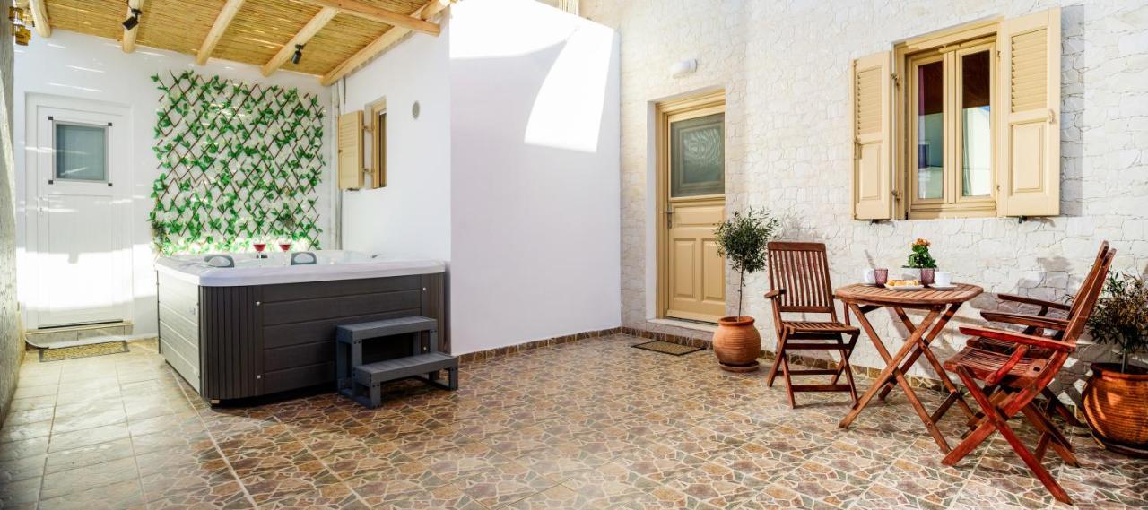 Heart Of Oia - Private House With Jacuzzi Daire Dış mekan fotoğraf